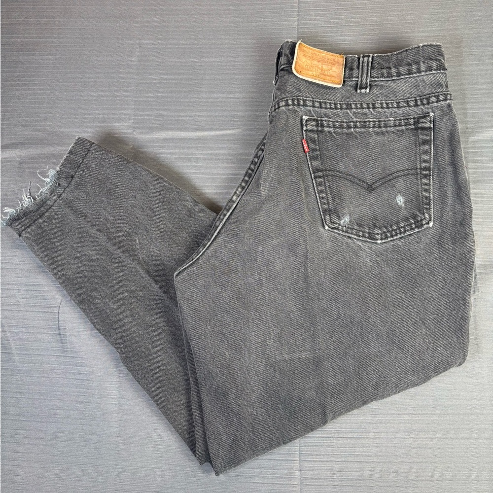 Vintage Levi’s 535 Black Jeans Men’s Straight Fit Made in Canada Raw Hem 33W 25L